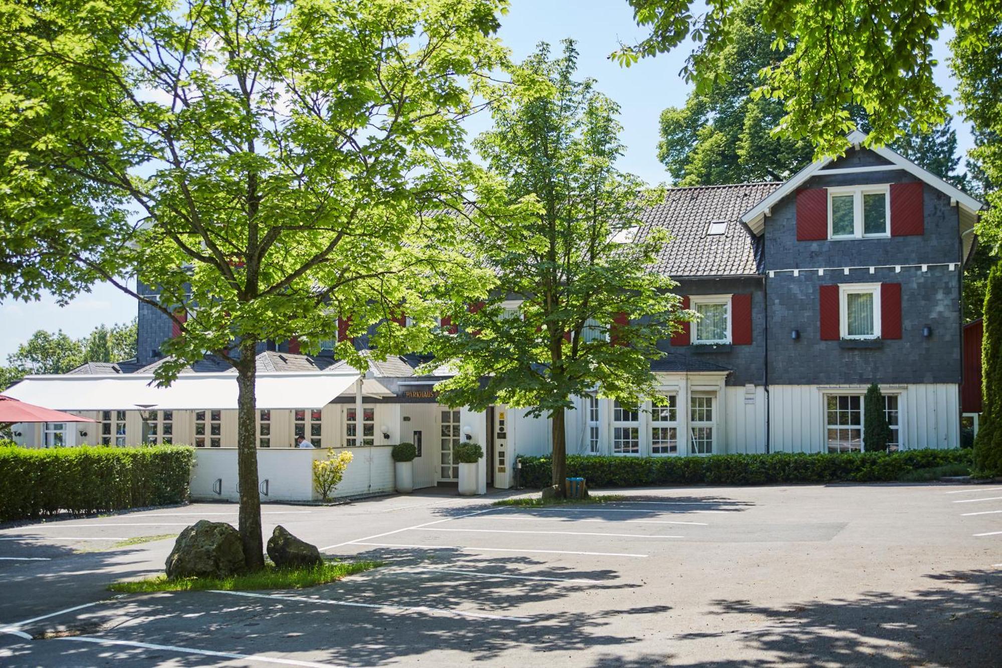 Отель Parkhaus Huegel Эссен